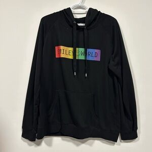 Ardene Smiley world hoodie